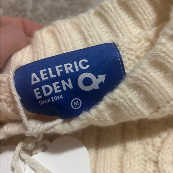 Aelfric Eden Cream Crew Neck Cable Knit Sweater size small ..St. Patrick’s Day - Picture 2 of 4